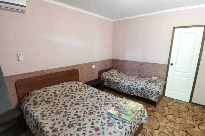 Изображение Изображение гостиницы &quot;Гостевой дом «Луна»&quot; #11 #9