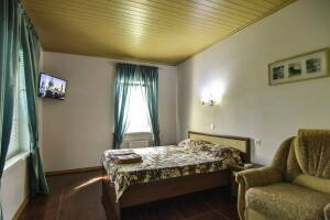 Изображение отеля / гостиницы "Гостевой дом «Райский Уголок»"