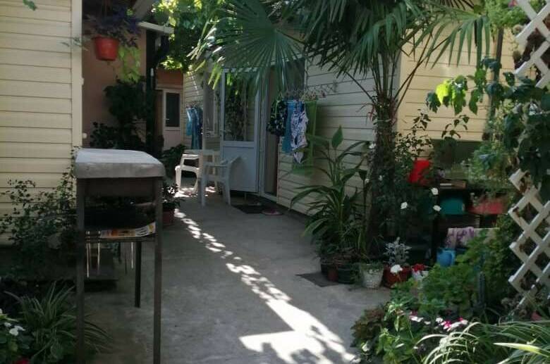 Изображение гостиницы "Гостевой дом «у Дины»" #1