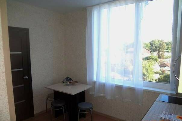 Изображение Изображение квартиры &quot;Однокомнатная квартира на Тюльпанов&quot; #4 #2