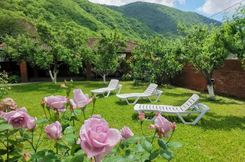 Изображение квартиры "Дом люкс в Прасковеевке в горах у моря" #1