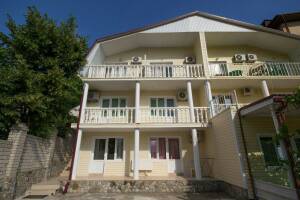 Изображение отеля / гостиницы "Гостевой дом «Людмила»"