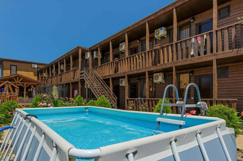 Изображение гостиницы "Гостевой дом «Лазурит»" #1