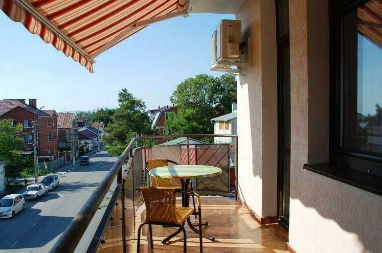 Изображение Изображение гостиницы &quot;Мини-гостиница «Первомайская 33»&quot; #3 #1