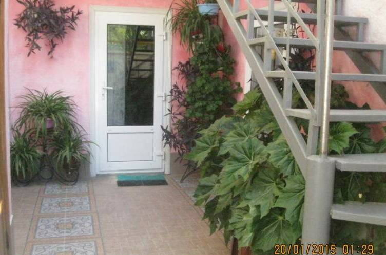 Изображение гостиницы "Гостевой дом на улице Бирюзова" #1