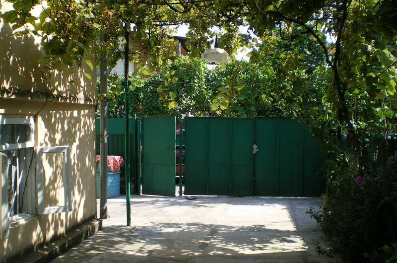 Изображение Изображение квартиры &quot;Душевный домик рядом с морем и озером&quot; #10 #8