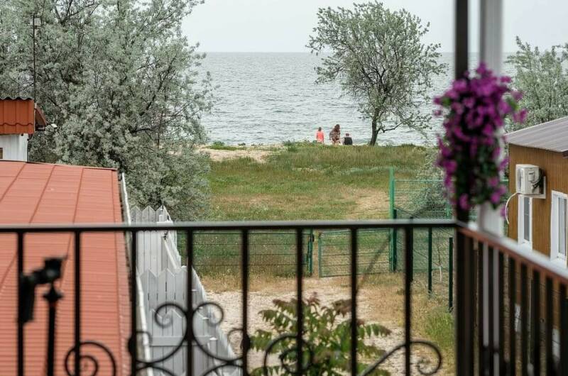 Изображение гостиницы "Гостевой дом «Лорис»" #1