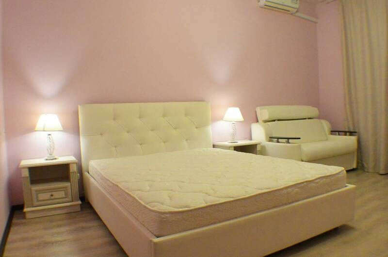 Изображение квартиры "3-х комнатная квартира «Чистые пруды»" #1