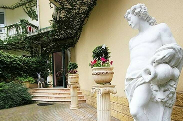 Изображение гостиницы "Коттедж «Отдых у Марины»" #1