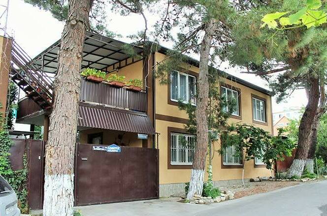 Изображение гостиницы "Гостевой дом «На Черноморской»" #1