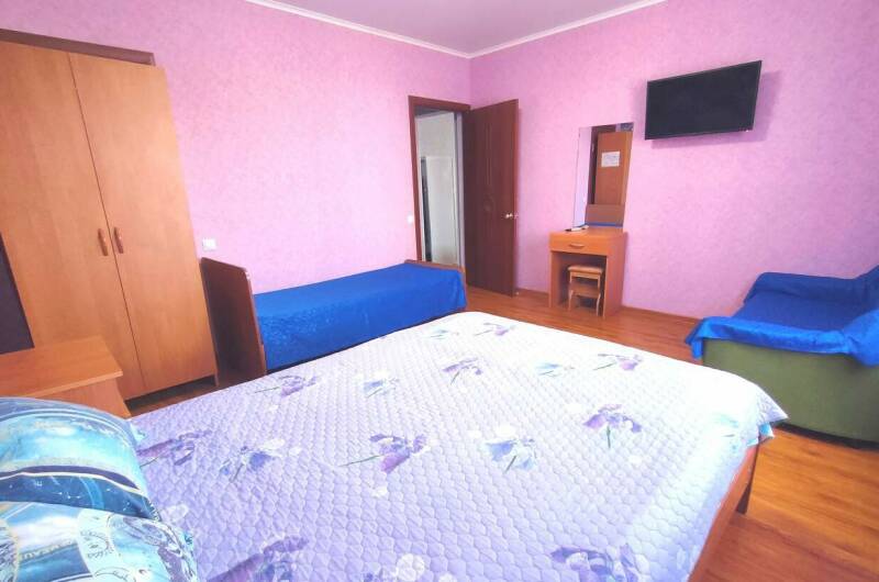 Изображение Изображение гостиницы &quot;Частный сектор «Пик»&quot; #9 #7