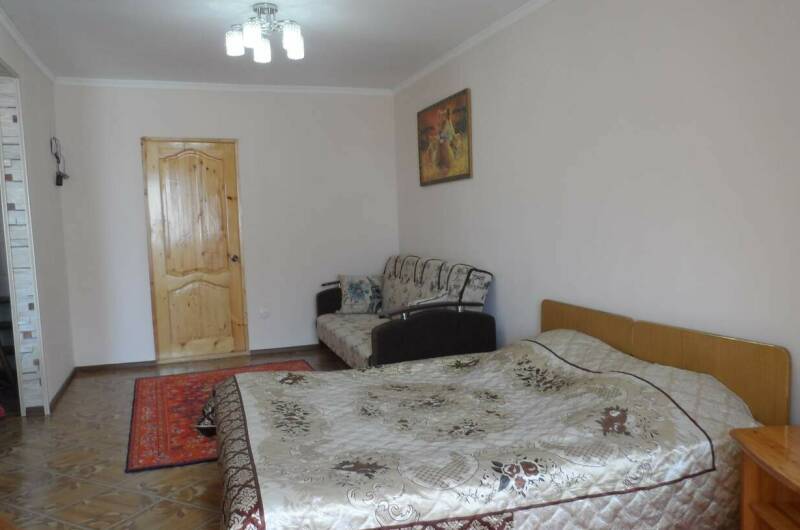 Изображение квартиры "2-х комнатная квартира на улице Абазгаа" #1