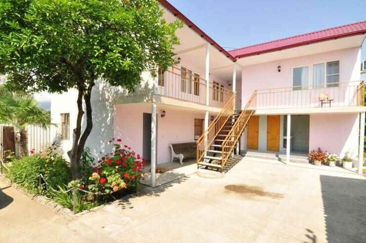 Изображение гостиницы "Гостевой дом «На Абовяна 4»" #1