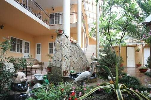 Изображение Изображение гостиницы &quot;Гостевой дом «Алина»&quot; #5 #3