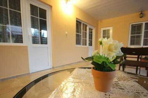 Изображение Изображение гостиницы &quot;Гостевой дом «Алина»&quot; #9 #7