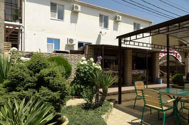 Изображение гостиницы "Гостевой дом «Дарья+»" #1