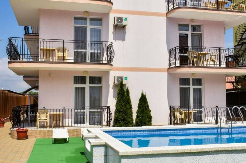 Изображение Изображение гостиницы &quot;Гостевой дом «Совиньон»&quot; #8 #6