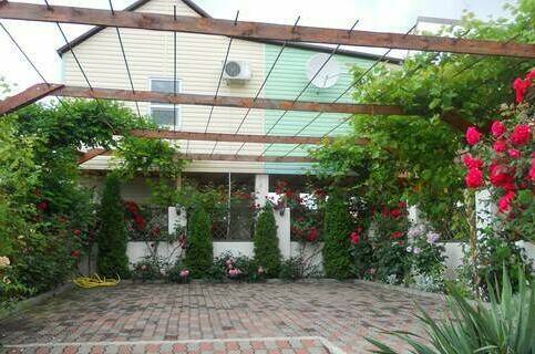 Изображение квартиры "Двухкомнатный дом под ключ с кухней" #1