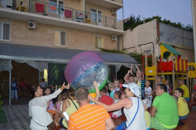 Изображение Изображение гостиницы &quot;Гостевой дом «Золотой Клен»&quot; #3 #1