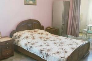 Изображение квартиры / апартамента "Двухкомнатная квартира на Агрба"