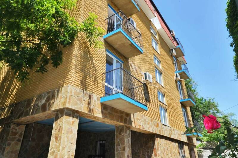 Изображение гостиницы "Гостевой дом «Дельфин»" #1