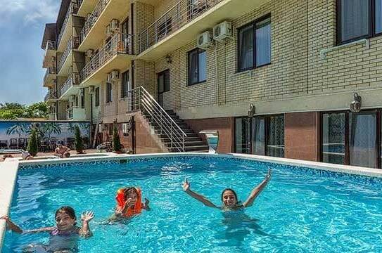 Изображение гостиницы "Отель «Леонидас»" #1