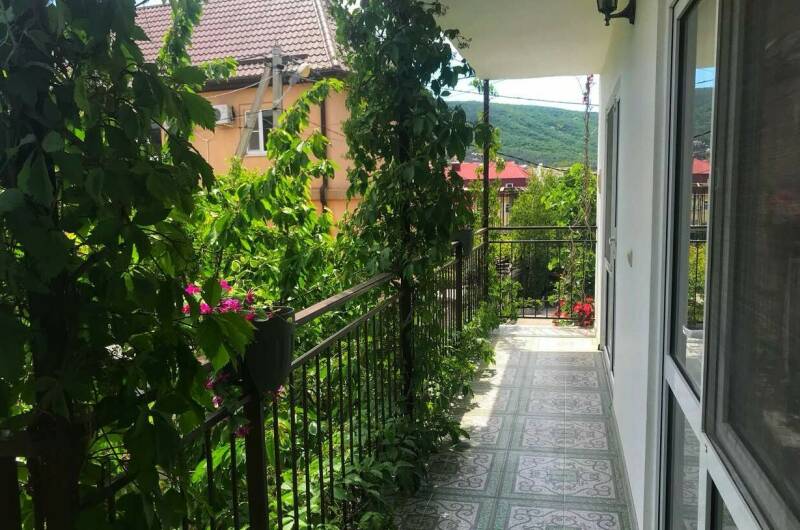 Изображение Изображение квартиры &quot;Коттедж на Новой 10А&quot; #9 #7