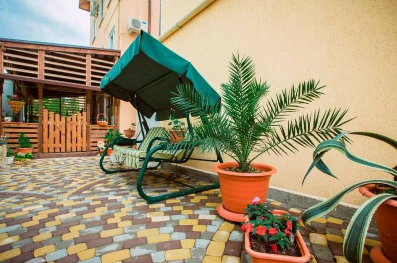 Изображение гостиницы "Гостевой дом «Лора»" #1