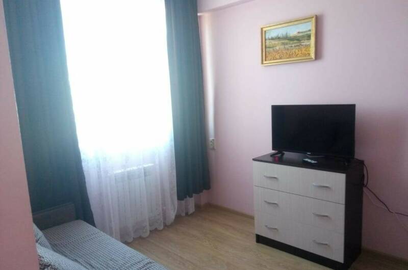 Изображение квартиры "2-х комнатная квартира на Единства 1А" #1