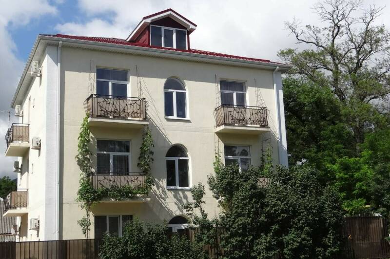 Изображение гостиницы "Частный дом на Революционной 136/1 (У Олеси)" #1