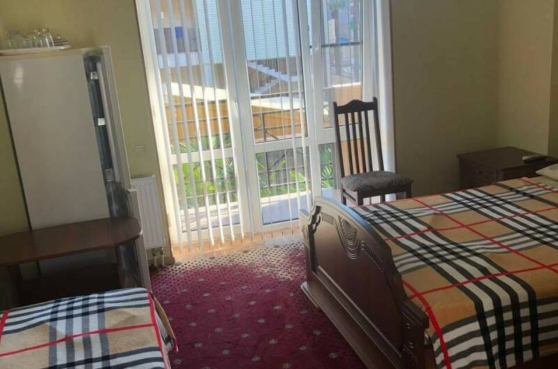 Изображение Изображение гостиницы &quot;Мини-гостиница «Семь пятниц» (Seven Fridays)&quot; #3 #1