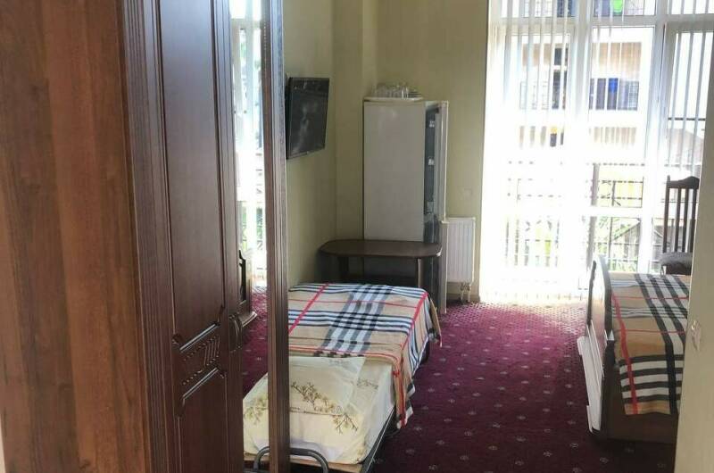 Изображение Изображение гостиницы &quot;Мини-гостиница «Семь пятниц» (Seven Fridays)&quot; #6 #4