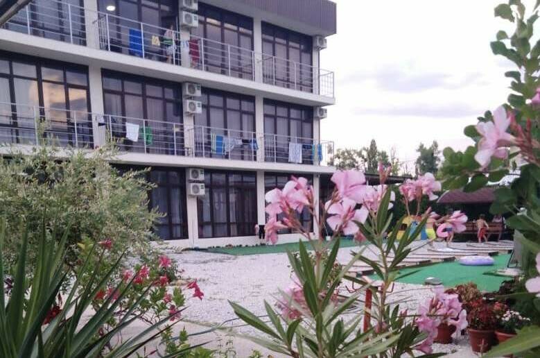 Изображение гостиницы "Гостевой дом «Орлинка»" #1