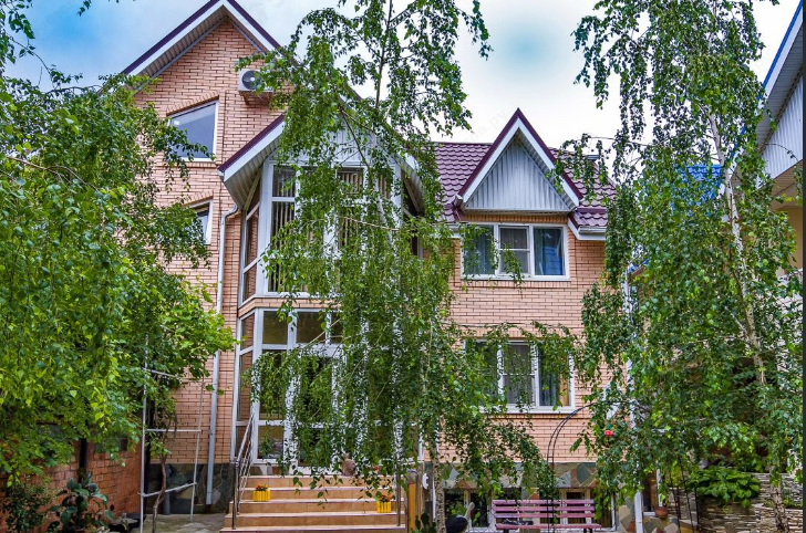 Изображение гостиницы "Гостевой дом «Владислав»" #1