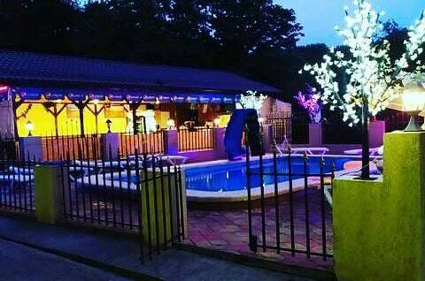 Изображение Изображение гостиницы &quot;Бунгало «Волконка Сити»&quot; #4 #2