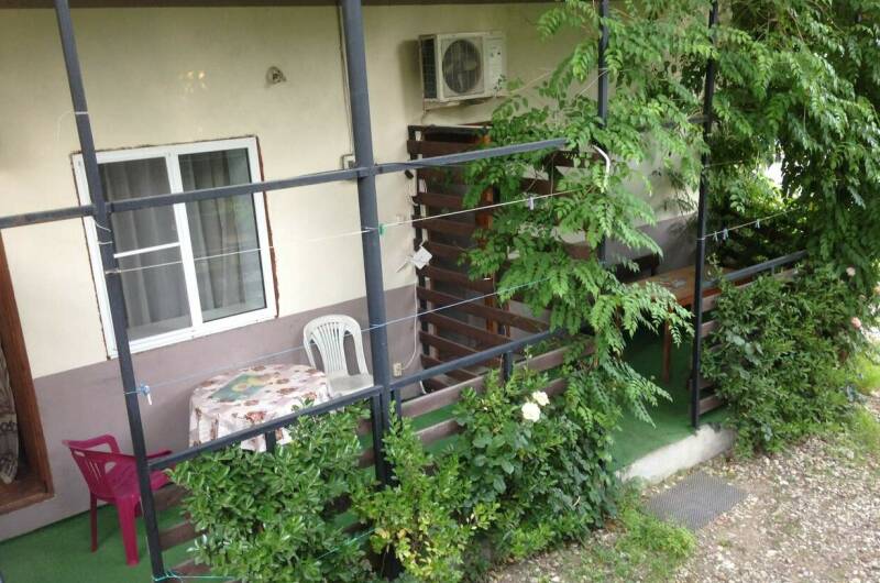 Изображение Изображение гостиницы &quot;Гостевой дом «У Константина» (номера с кухнями)&quot; #6 #4