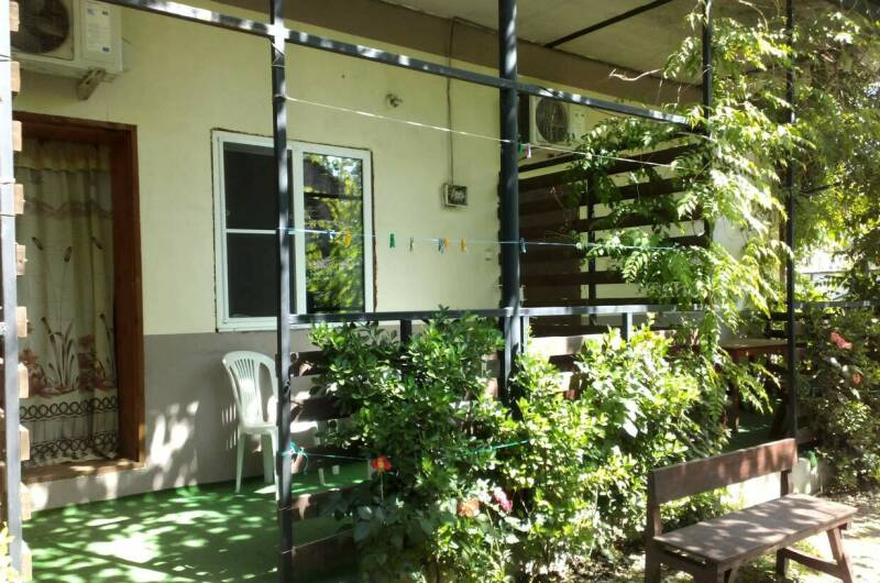 Изображение Изображение гостиницы &quot;Гостевой дом «У Константина» (номера с кухнями)&quot; #10 #8