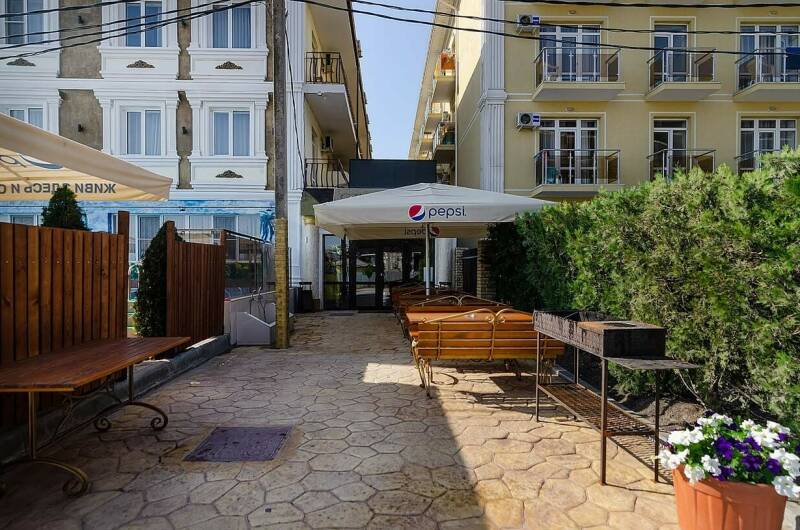 Изображение Изображение гостиницы &quot;Отель «Золотой берег All inclusive»&quot; #11 #9