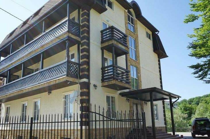 Изображение Изображение гостиницы &quot;Гостевой дом «Каштан»&quot; #11 #9