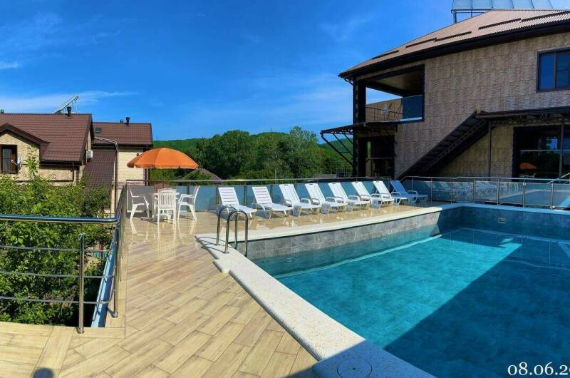 Изображение гостиницы "Гостевой Дом «Замок Рауля»" #1