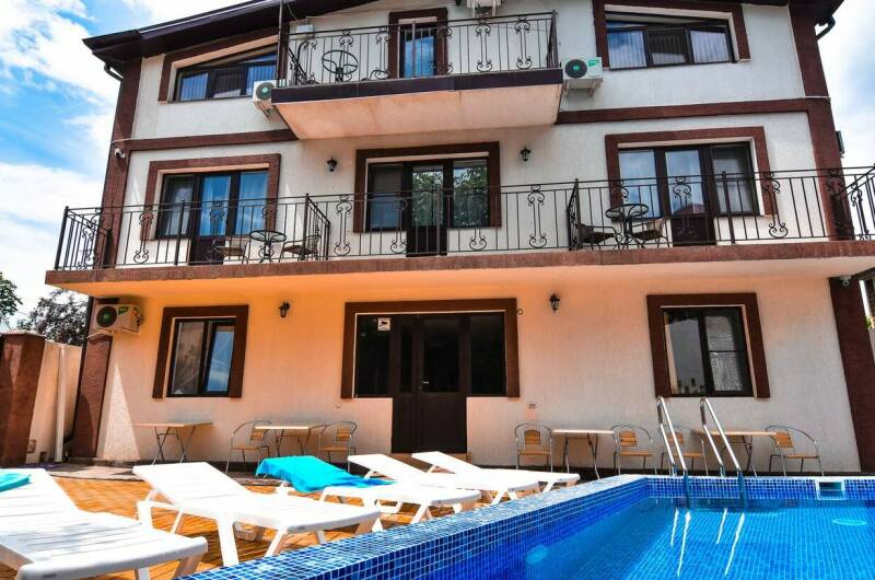 Изображение гостиницы "Гостевой дом «Алика»" #1