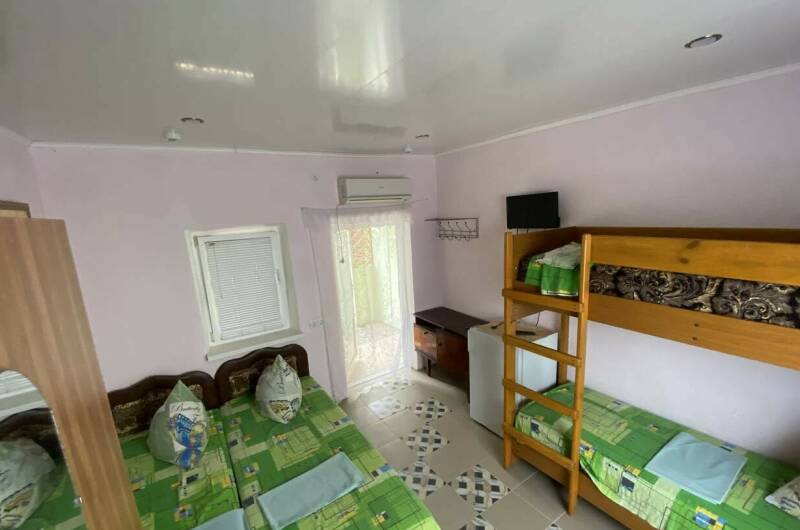 Изображение Изображение гостиницы &quot;Частный сектор «Сирень»&quot; #8 #6