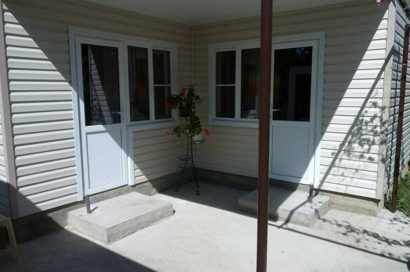 Изображение квартиры "2-х комнатный домик на Морской" #1