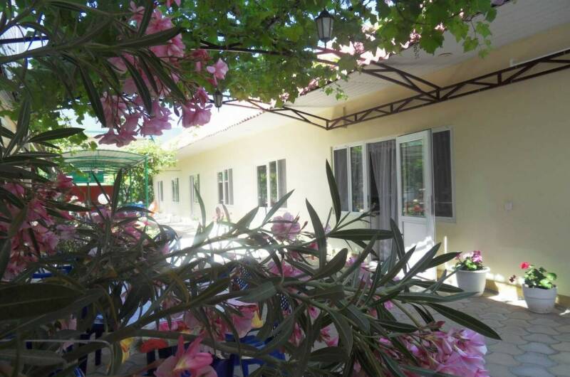 Изображение Изображение гостиницы &quot;Частный сектор на Уютной 2 «А»&quot; #11 #9