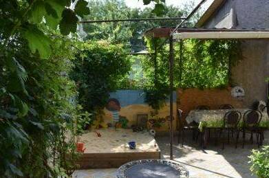 Изображение квартиры "Уютный домик под ключ с кухней и двориком" #1