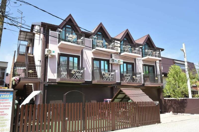 Изображение гостиницы "Гостевой дом «Сюзана»" #1