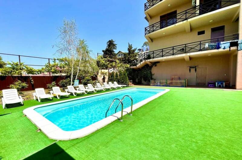 Изображение гостиницы "Гостевой комплекс «Дом солнца»" #1