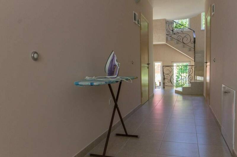 Изображение Изображение гостиницы &quot;Гостевой дом «Вилла Татьяна»&quot; #4 #2