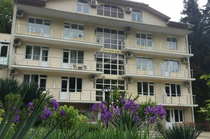 Изображение гостиницы "Гостевой дом «Янтарь»" #1