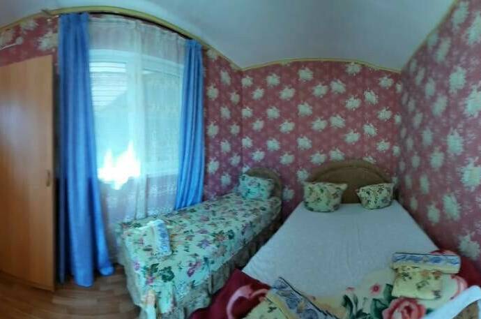 Изображение Изображение гостиницы &quot;Комнаты для отдыха «Алые паруса»&quot; #3 #1